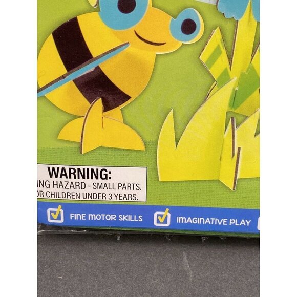 3D Bugs & Butterflies Pre K Playset Fine Motor Imaginative Play Set Of 2 teacher - Picture 8 of 9